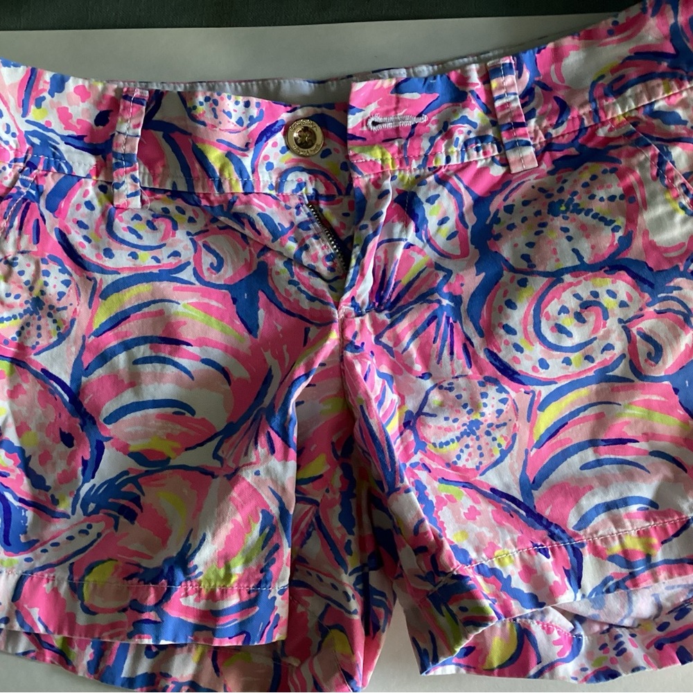 Lilly Pulitzer Women’s blue pink Floral Slash Pocket Callahan Shorts Size 0